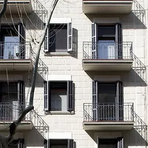 Eric Vokel Hotel
